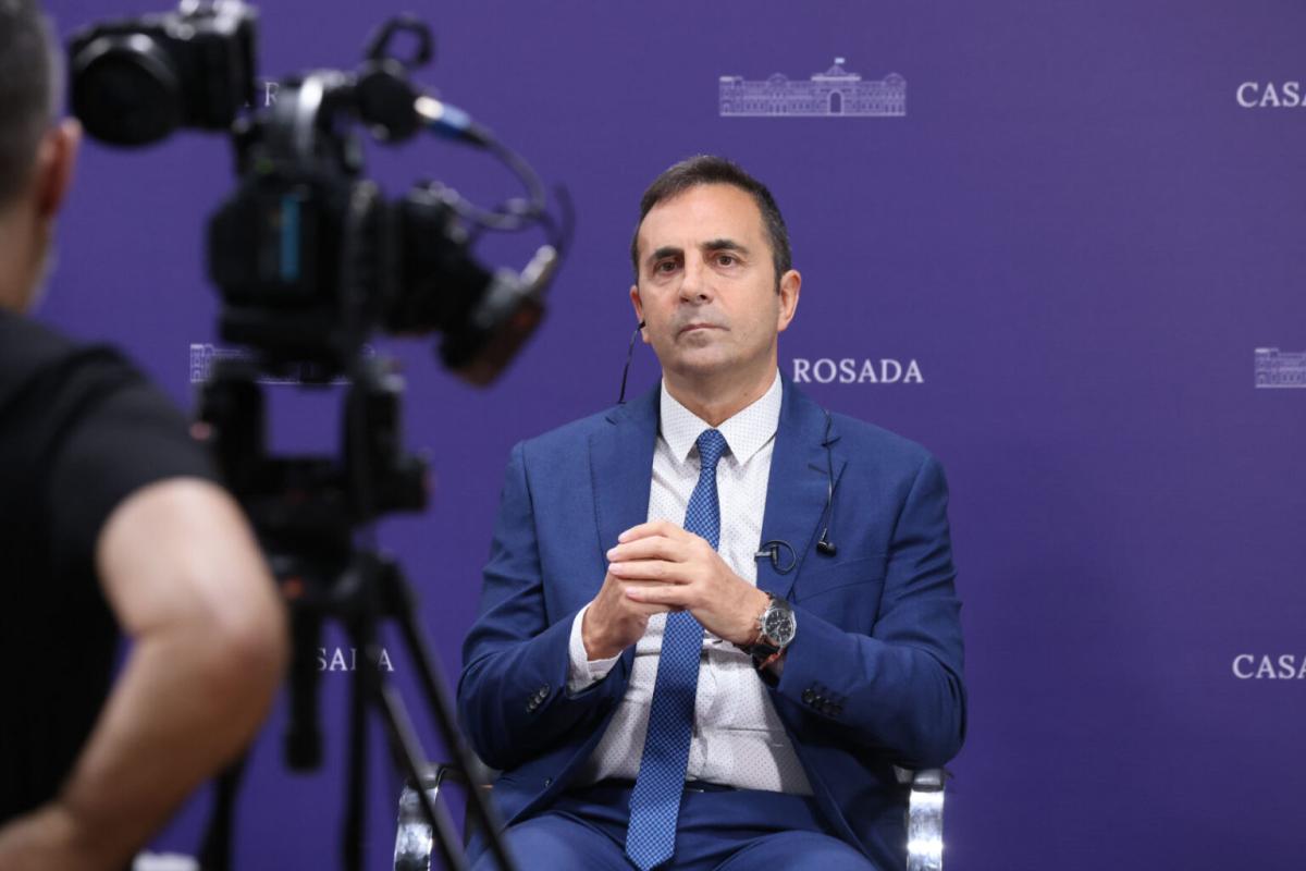 En Trabajo hablan de una inminente salida de Julio Cordero tras el quiebre entre Milei y Rocca