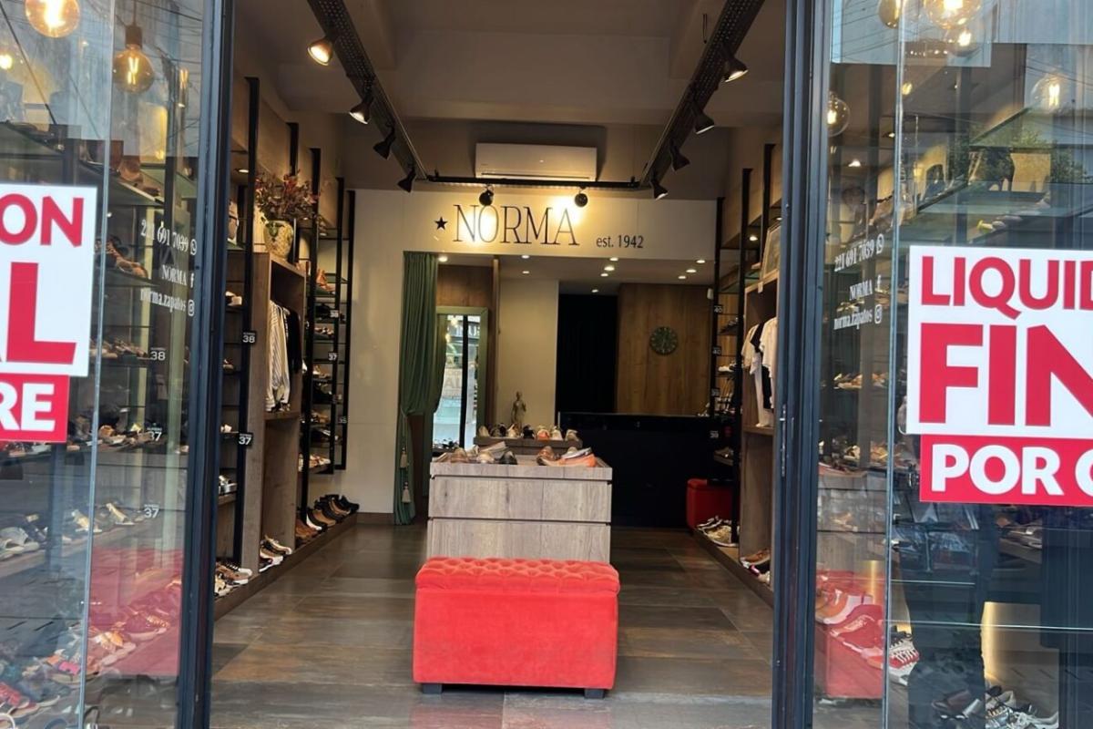 Tras más de 80 años de historia, cierra la tradicional Zapatería Norma en el centro de La Plata