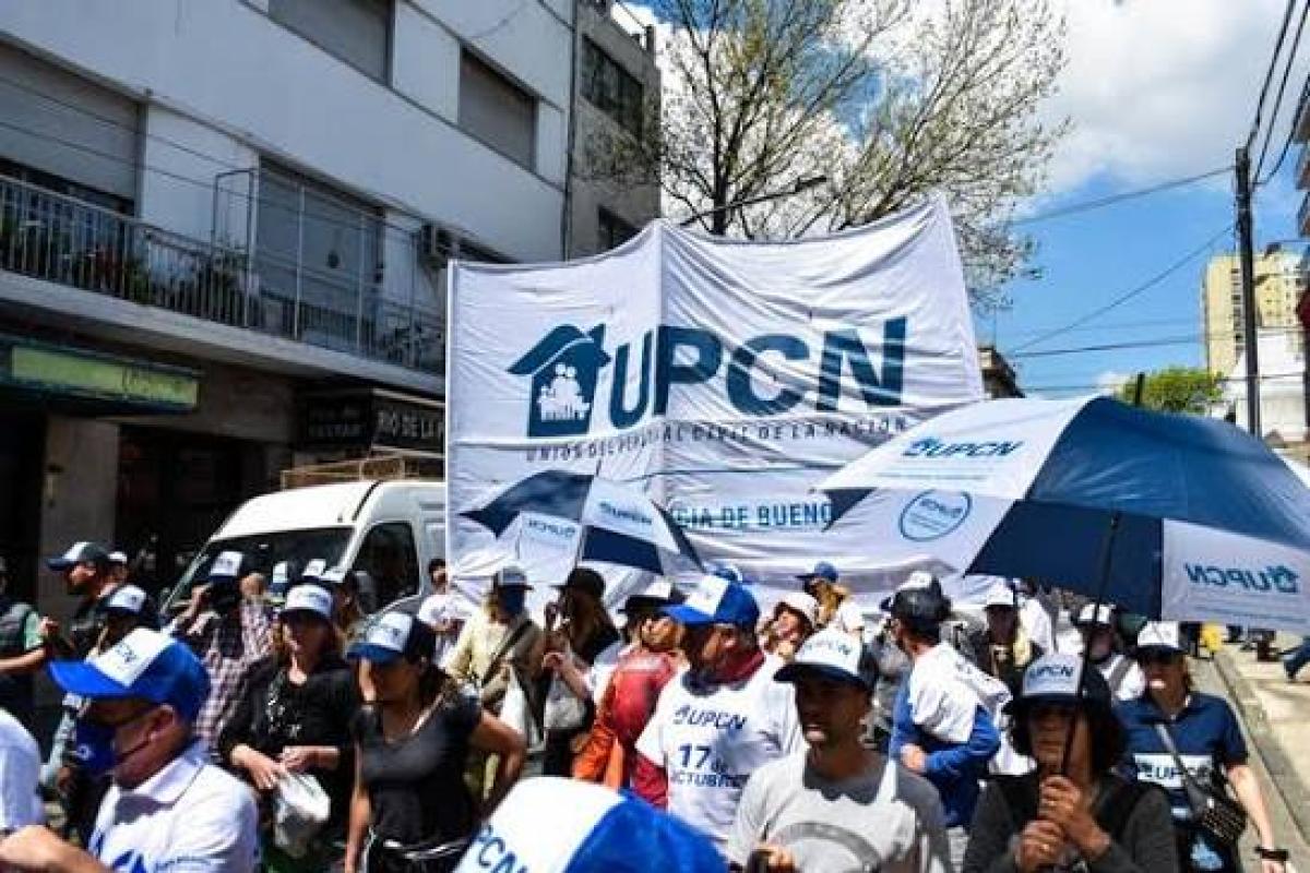 La “biblioteca pobre” de UPCN: denuncias sobre balances que no aparecen, tarjetas corporativas y un tesorero que lleva cuatro décadas en la caja