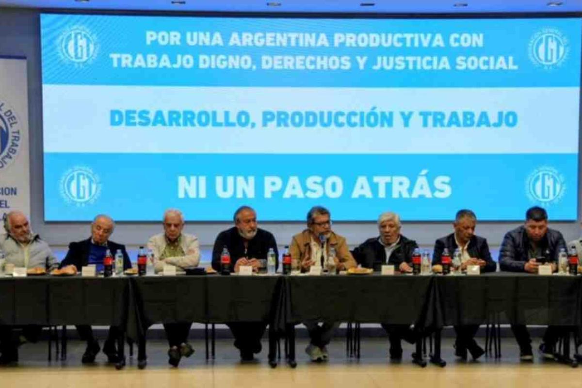 La CGT se planta ante la reforma laboral y evalúa medidas de fuerza tras las elecciones legislativas