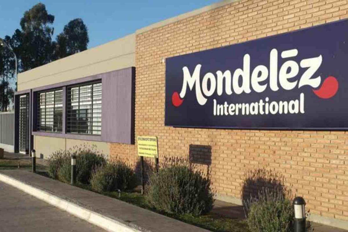 Crisis en Mondelez: freno de producción, licencias masivas y un 2026 que preocupa