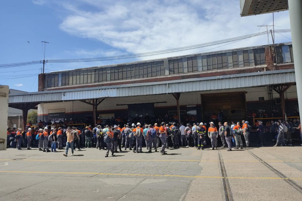 La UOM denunció que Acindar avanza con un plan de ajuste y despidos