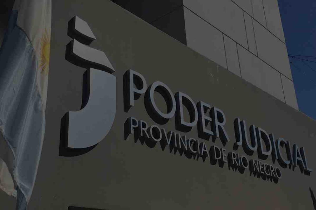 La Justicia ordenó a una ART indemnizar a una empleada de supermercado por una enfermedad laboral