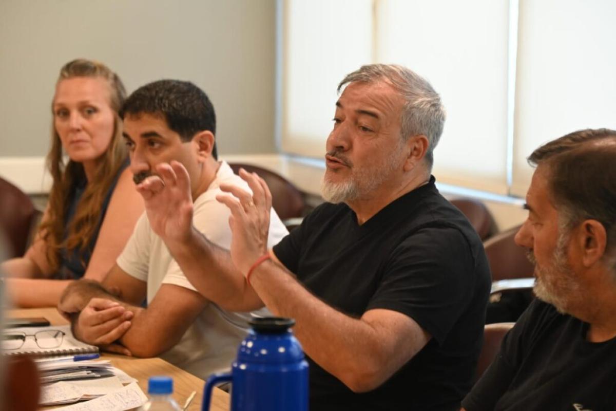 Los sindicatos estatales resolvieron un paro general contra la reforma laboral y analizan adelantar protestas en las provincias