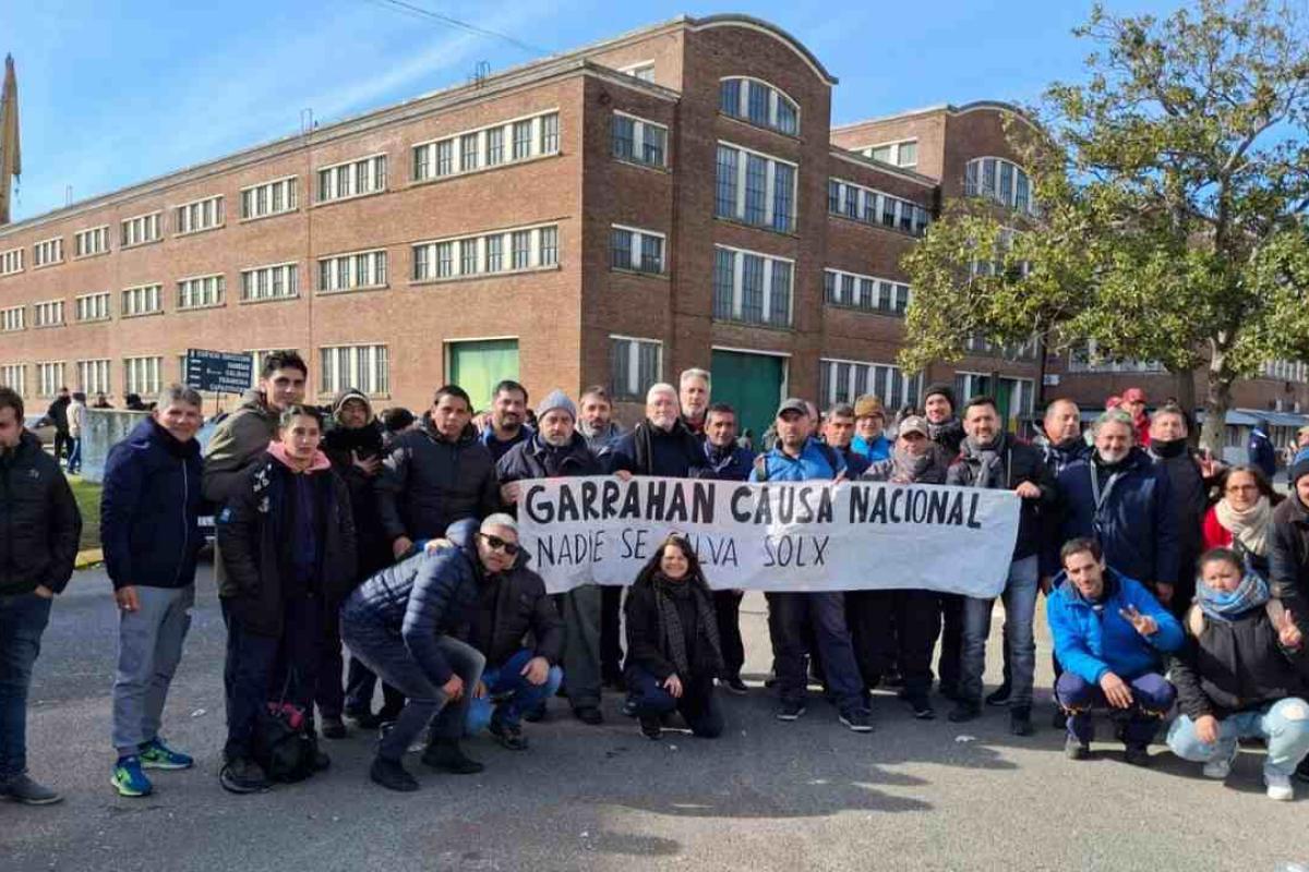 Astillero Río Santiago marcha por salarios dignos y propone gravar a grandes contribuyentes