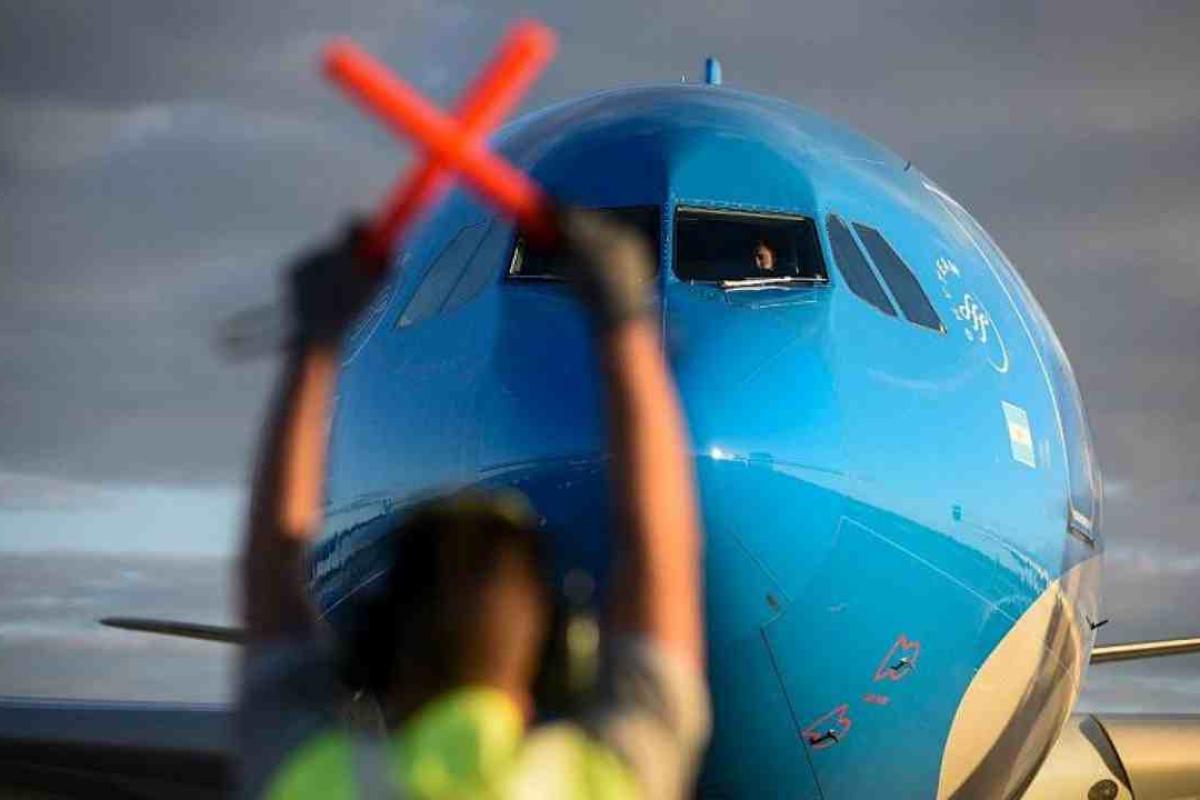 Pilotos denuncian fallas en ocho Boeing 737 de Aerolíneas Argentinas y advierten riesgo operativo