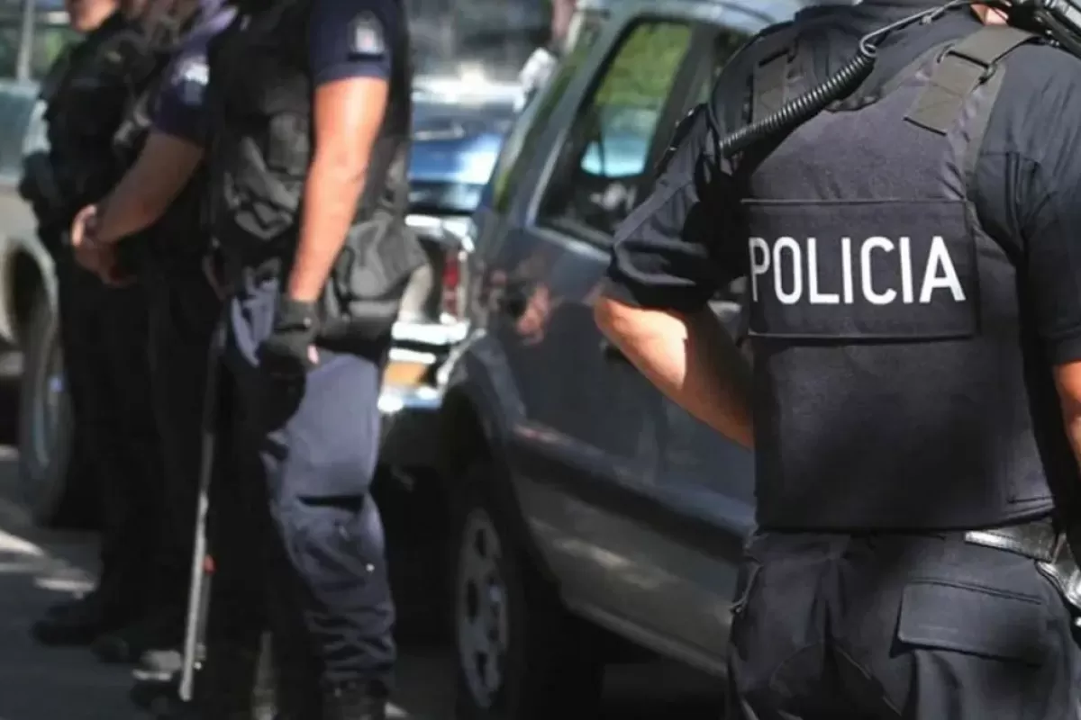 Polémica en Neuquén: denuncian violencia institucional en un operativo policial en un jardín de infantes