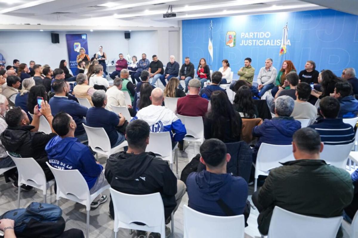 El sindicalismo mueve sus fichas rumbo a 2027 y profundiza la disputa interna del peronismo