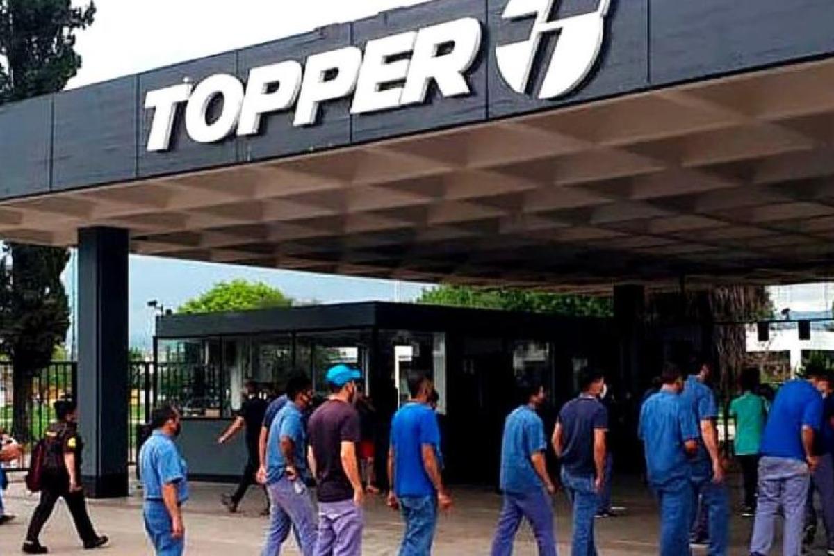 Preocupación en la única planta de Topper del país: ya se perdieron 160 puestos de trabajo y crece la incertidumbre