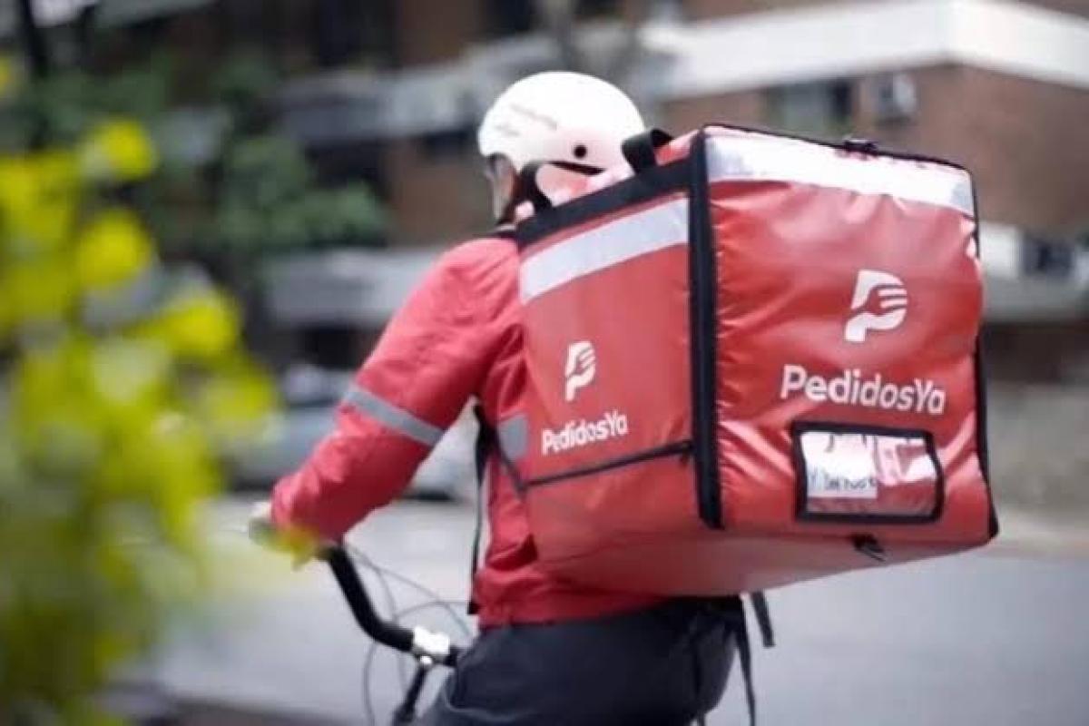 Delivery bajo presión: crece el endeudamiento de repartidores con las propias plataformas y reclaman regulación estatal