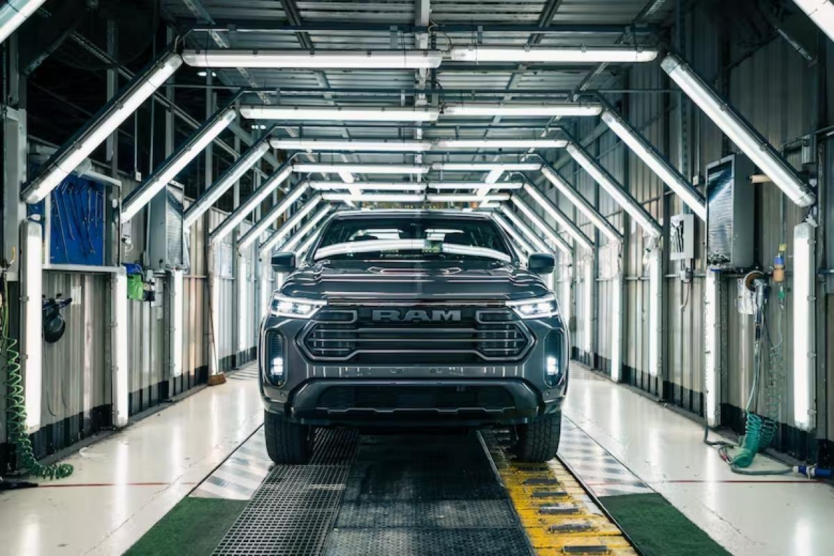 Stellantis evalúa su futuro industrial en Argentina: podría cerrar una o sus dos plantas y hay 5.000 empleos en riesgo