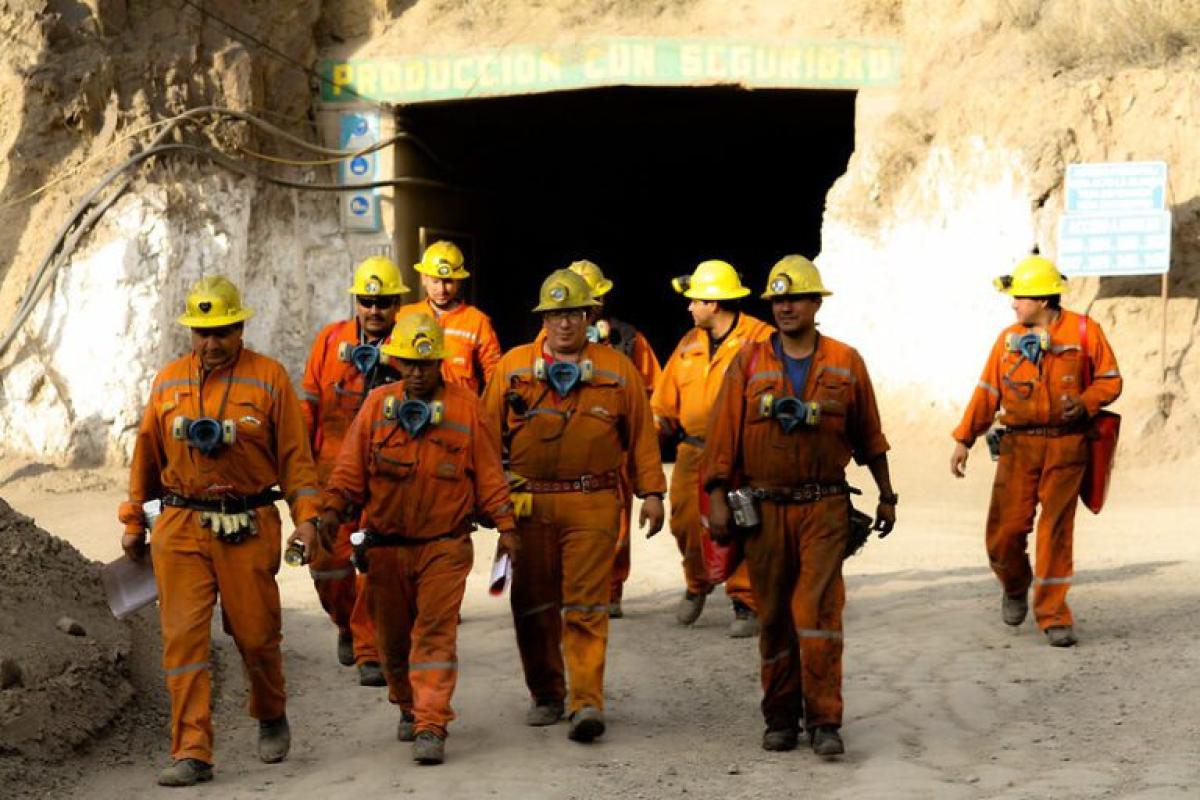 Minería: la CAEM ratifica que la prioridad de contratación es para argentinos y proyecta fuerte crecimiento del cobre