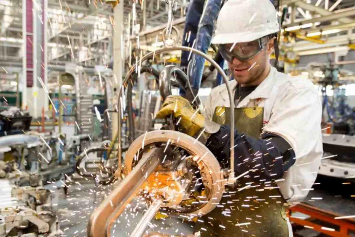 Más del 96% de los empresarios industriales descarta crear empleo antes de fin de año