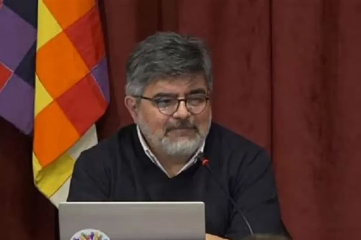 Reclaman la suspensión de un juez laboral por frenar la reforma impulsada por el Gobierno