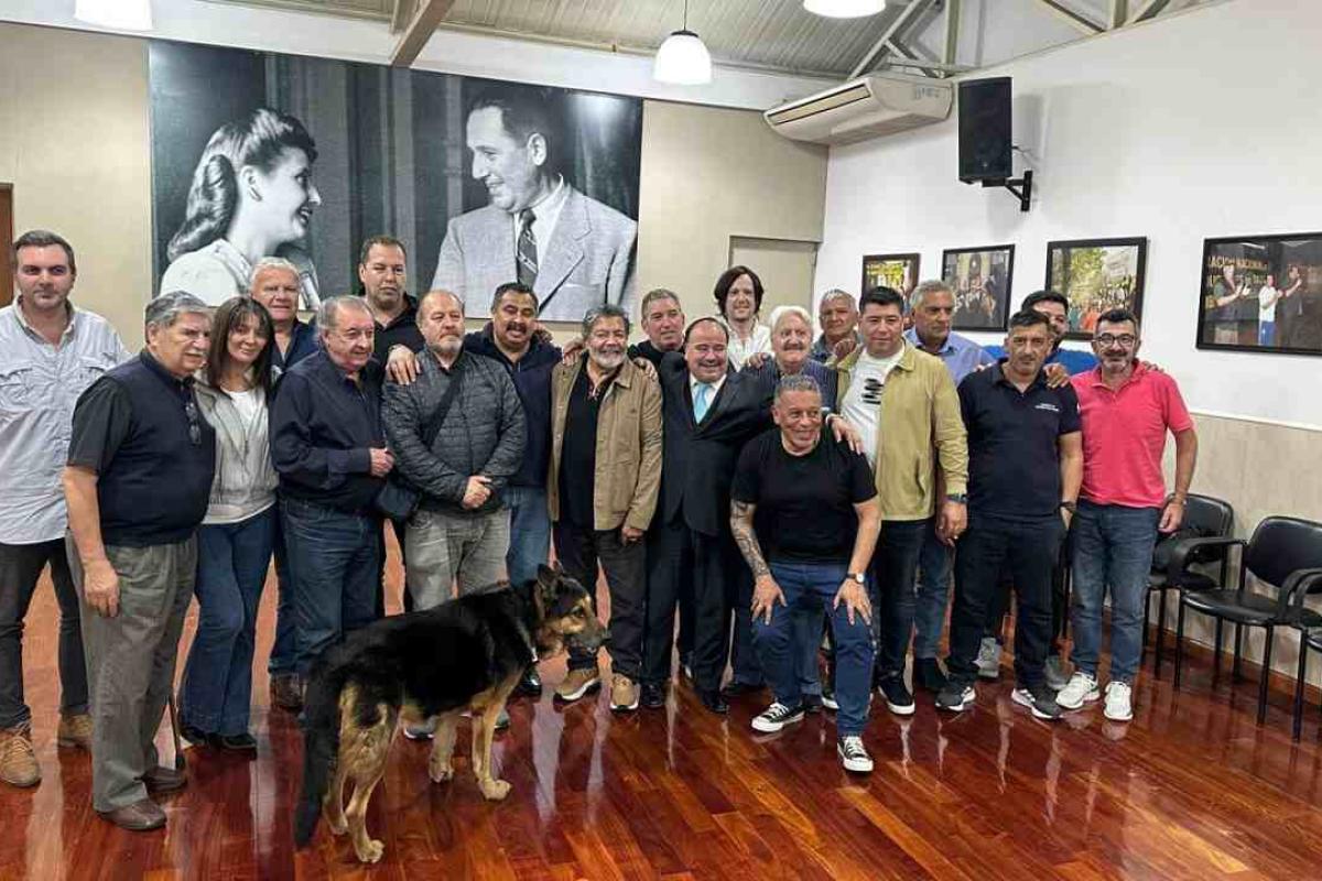 Las 62 Organizaciones impulsan la unidad sindical y respaldan la normalización de la CGT