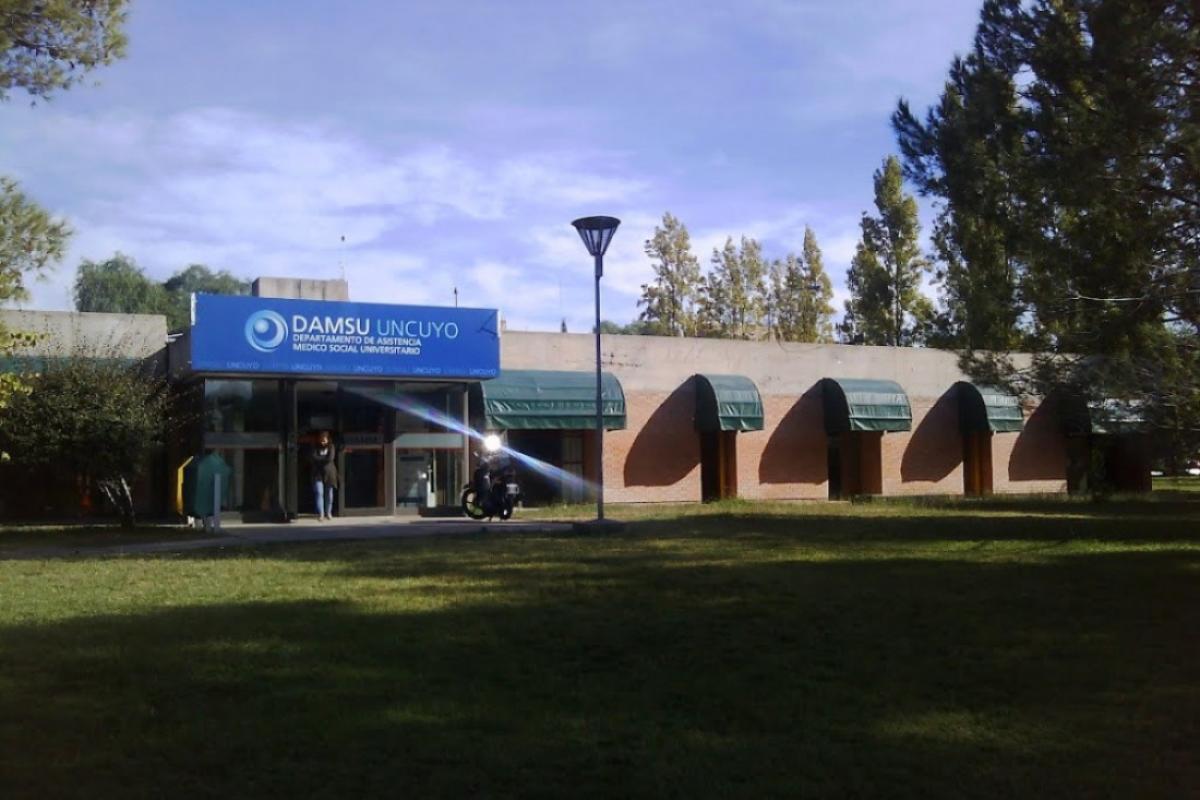 Alertan por pérdida de empleos y faltantes en DAMSU, la obra social de la UNCuyo, en medio de la crisis universitaria