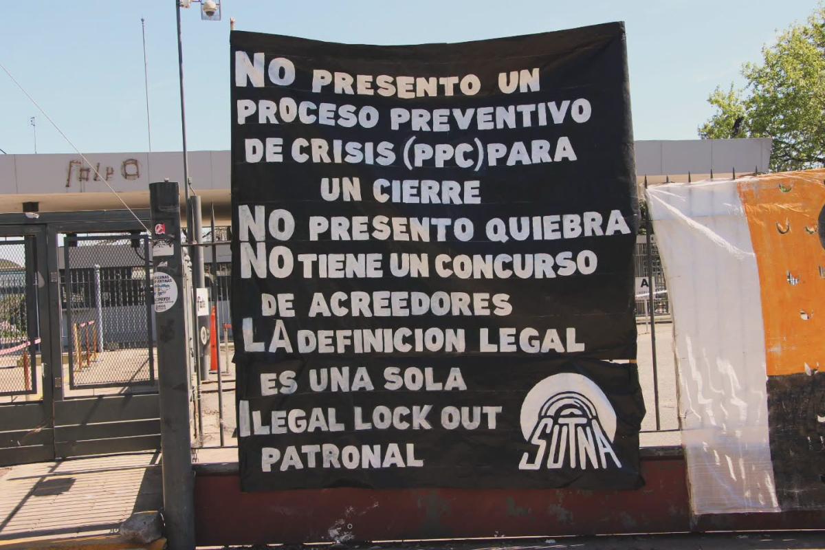 La Justicia ordenó pagar salarios a trabajadores de FATE y el conflicto sigue abierto tras ocho meses
