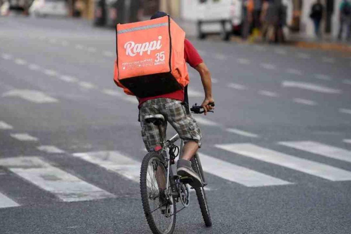 Repartidores de apps necesitan casi 8% más de pedidos para cubrir gastos esenciales