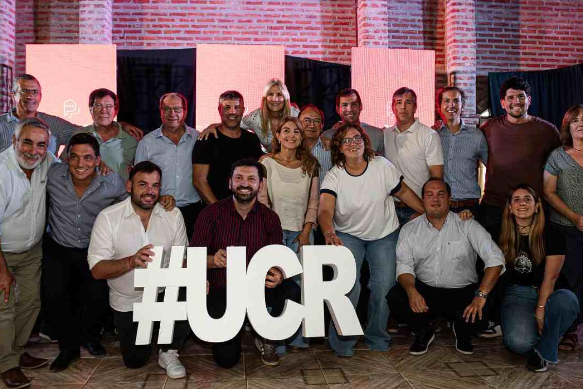 El radicalismo bonaerense se mostró unido en Saladillo y busca construir una alternativa de poder