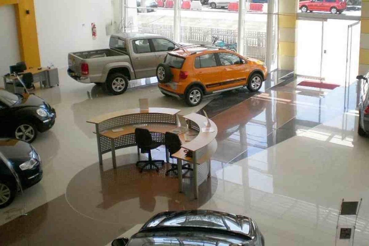La caída en la venta de autos enciende alarmas en las concesionarias y pone en riesgo puestos de trabajo