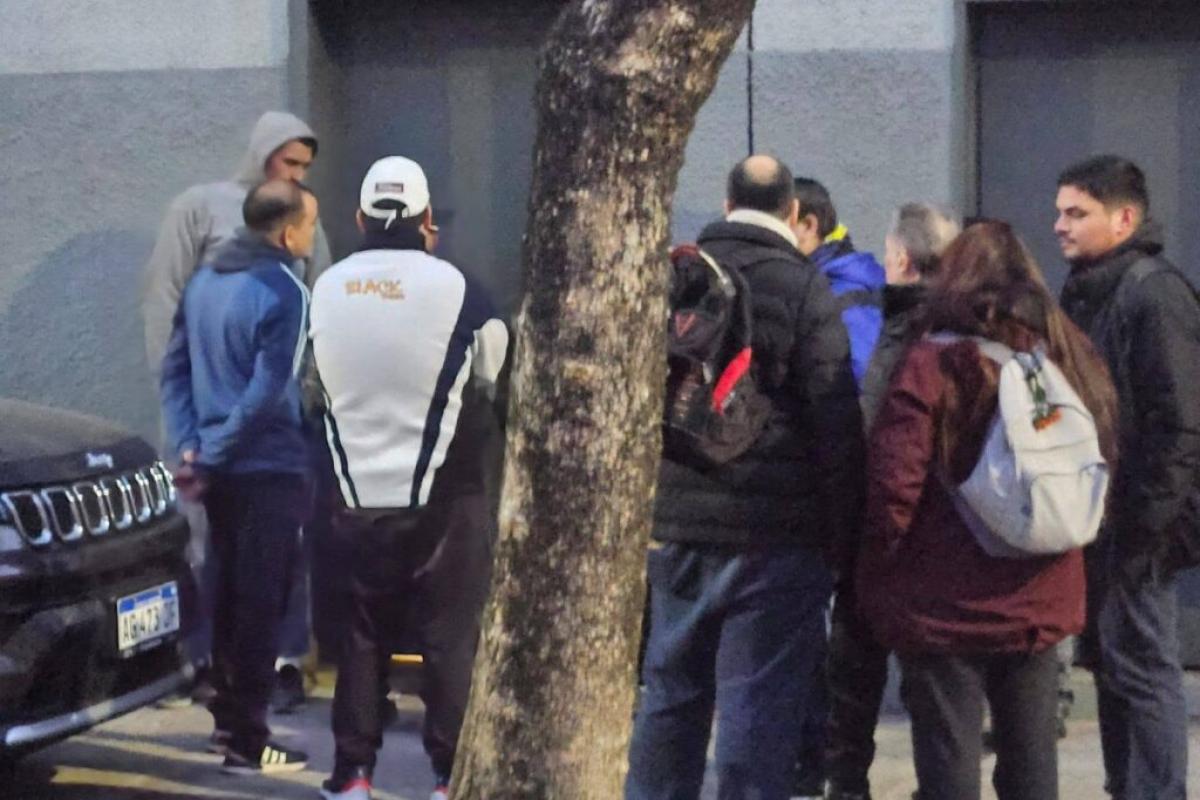 Movimientos sociales y centrales obreras preparan protestas en todo el país tras la suspensión del programa Volver al Trabajo