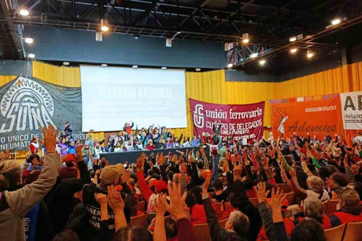 El sindicalismo combativo lanzó un plan de acción con cortes y movilizaciones en todo el país