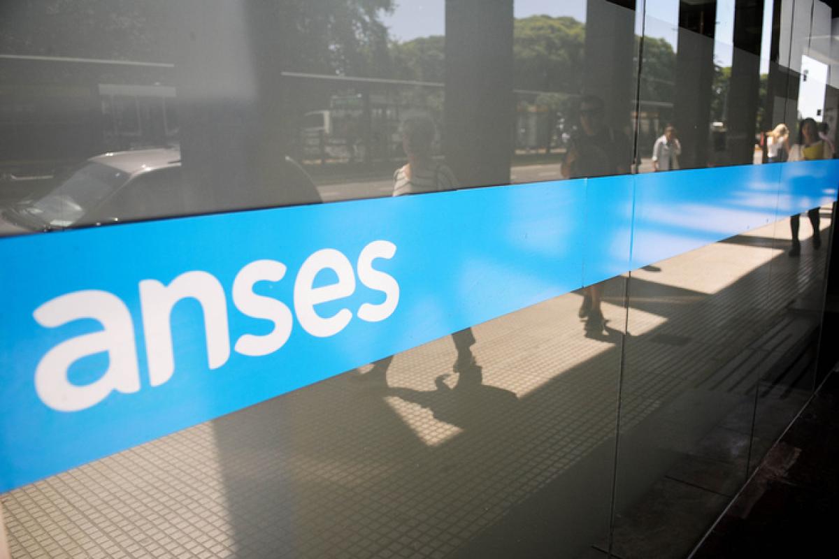 ANSES paga hoy: quiénes cobran este martes 22 de julio y qué prestaciones se abonan