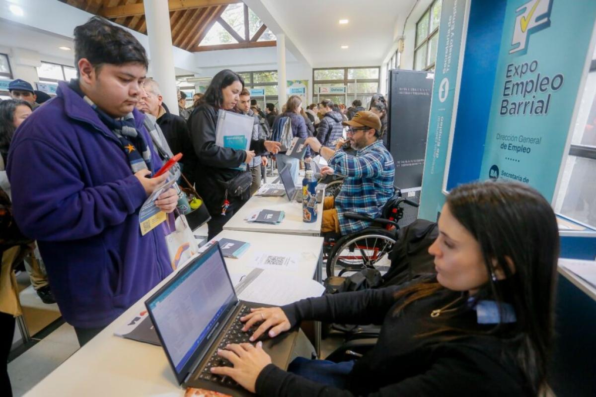 Más de 425 personas participaron de una Expo Empleo destinada a promover la inclusión laboral de personas con discapacidad