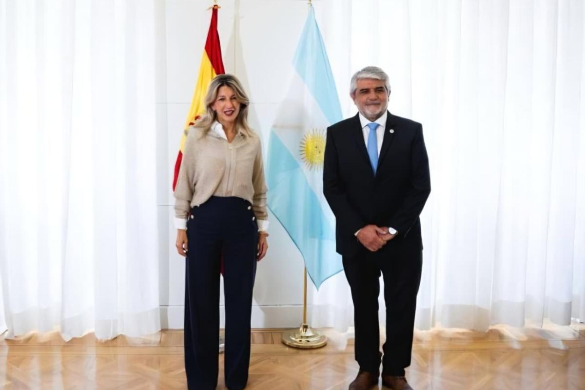 Walter Correa llevó a España una agenda centrada en empleo, formación y protección laboral