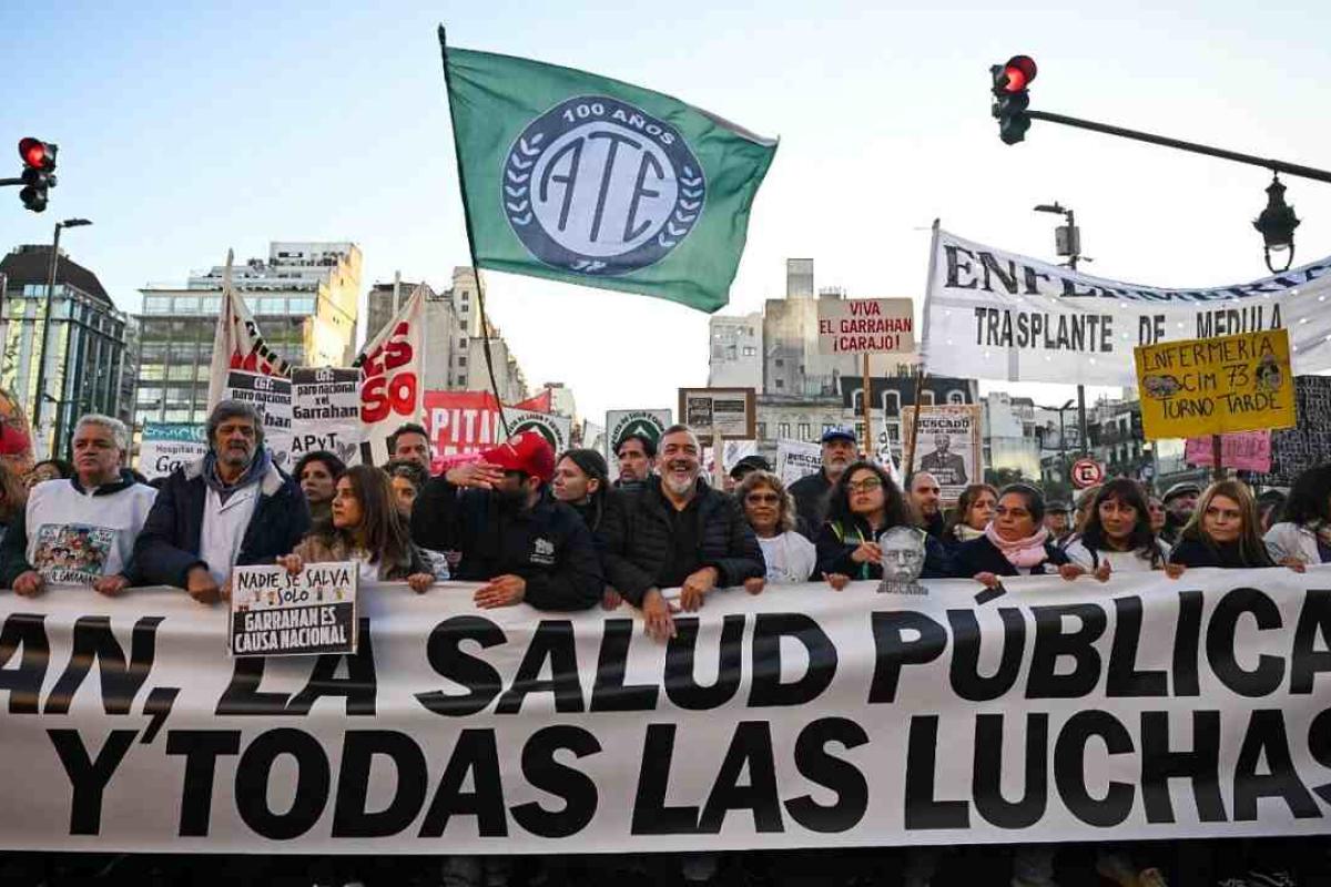 Aguiar contra Lugones: “Es un mercader de la salud” y exige su renuncia en una masiva protesta nacional
