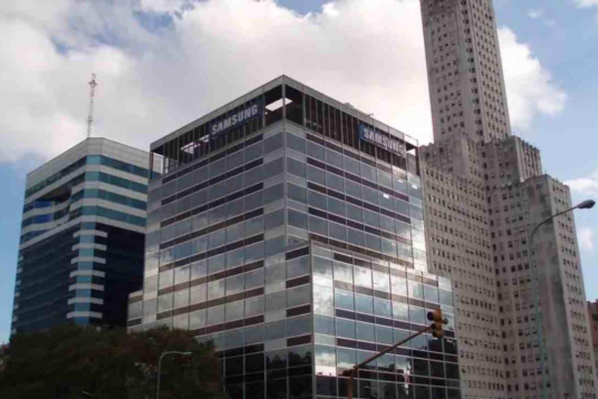 Fusión y adquisiciones: 39 operaciones en Argentina durante el primer semestre, con foco en tecnología y energía
