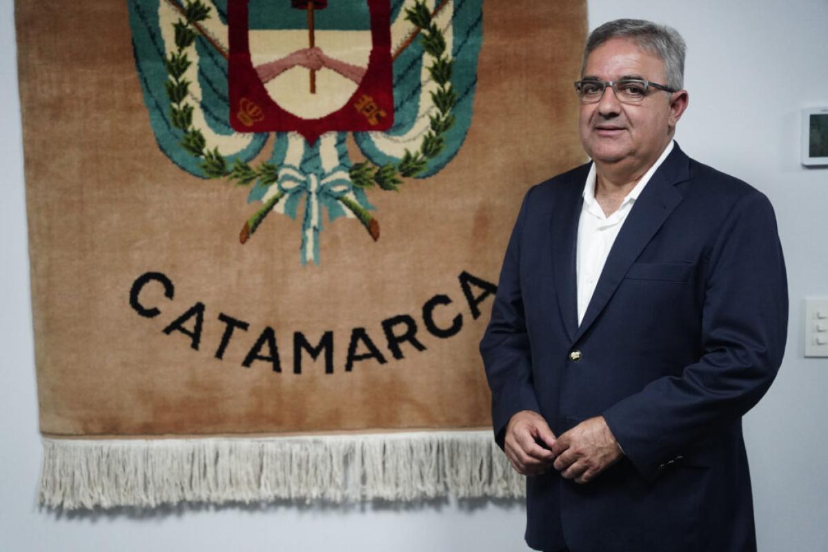 Trabajadores de VVC Textil endurecen reclamo por sueldos impagos y exigen la intervención de Raúl Jalil