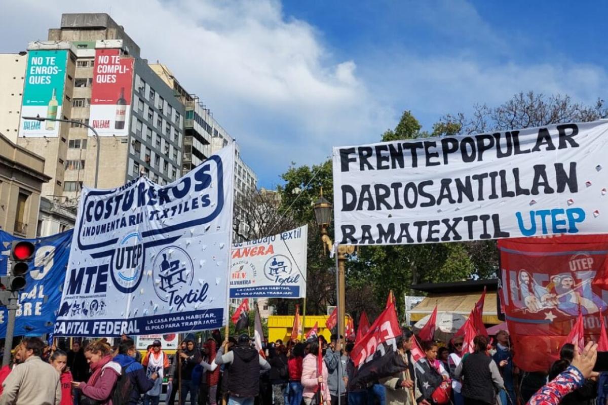 Organizaciones de la economía popular protestaron contra la apertura de importaciones y alertan por miles de empleos en riesgo