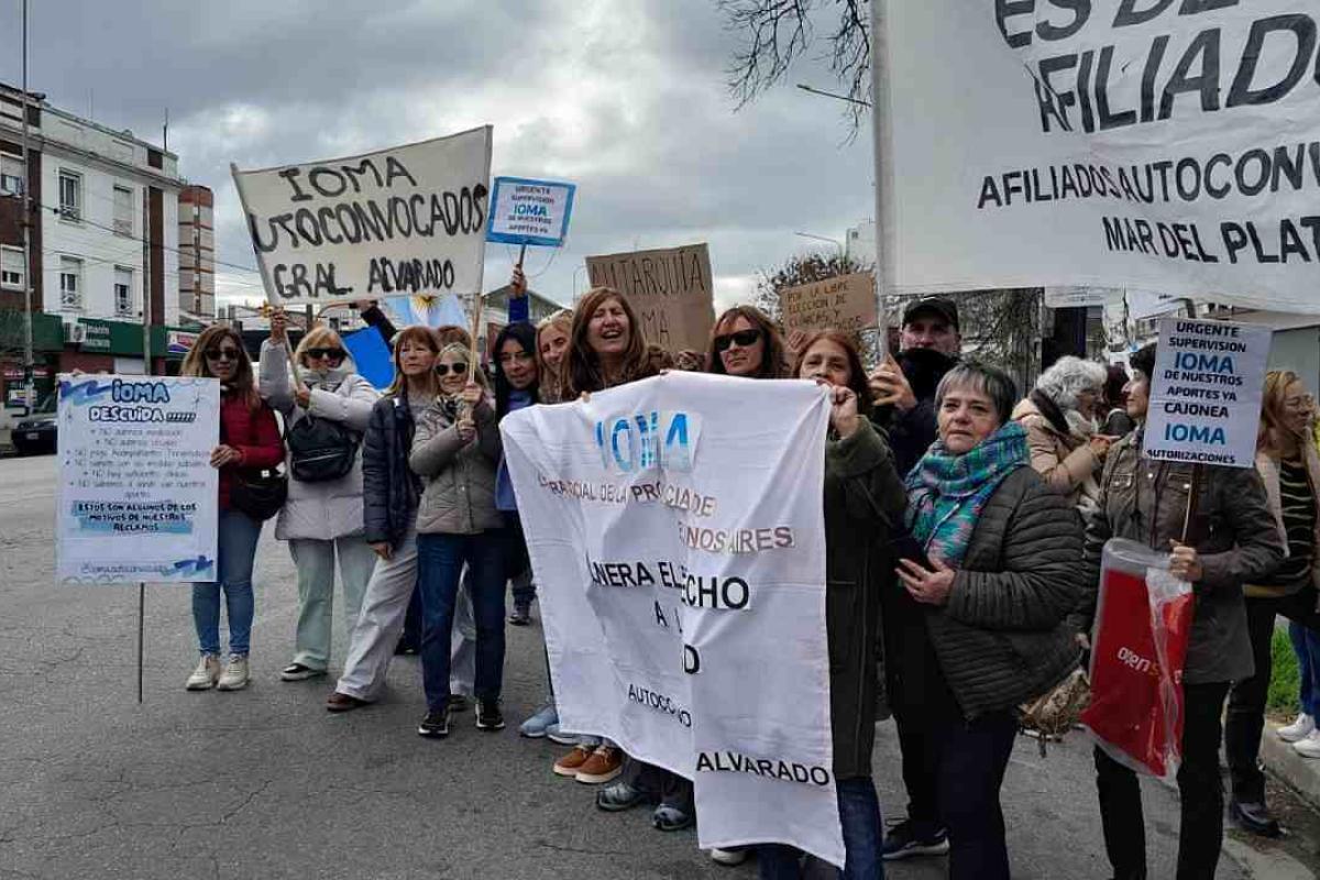 Malestar en Mar del Plata: afiliados de IOMA denuncian crisis y red de intereses en nuevos policonsultorios