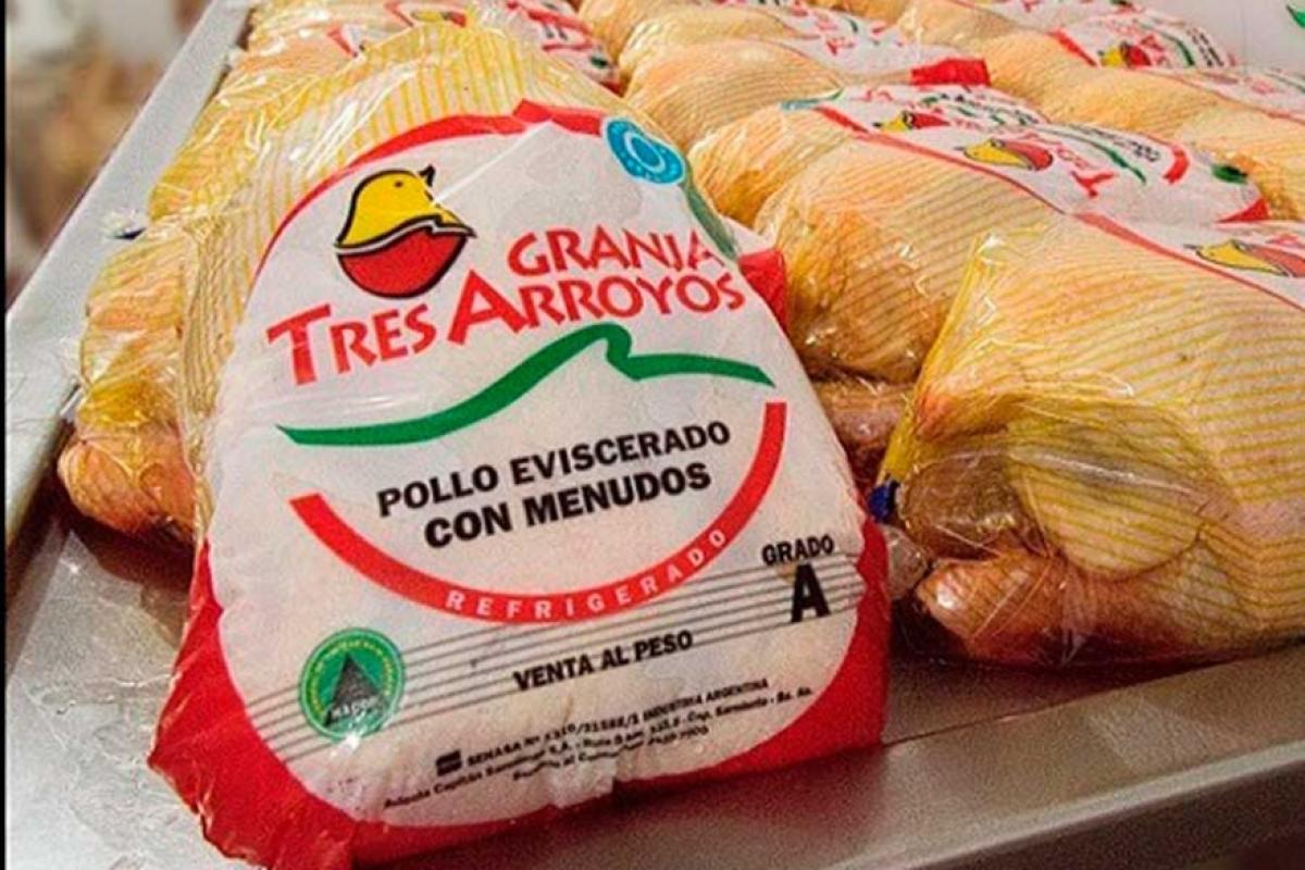 Se agrava la crisis de Granja Tres Arroyos: paralizan la planta Wade por falta de pago de salarios