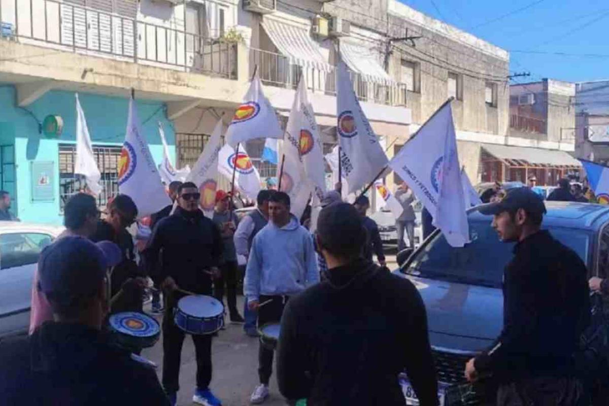 Conflicto en Gualeguaychú: reclaman la reincorporación de ocho despedidos en Laboratorios Pyam