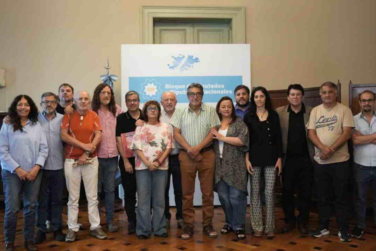 Reunión con diputados de UxP: las dos CTA alertaron por el avance de la reforma laboral y los recortes del presupuesto