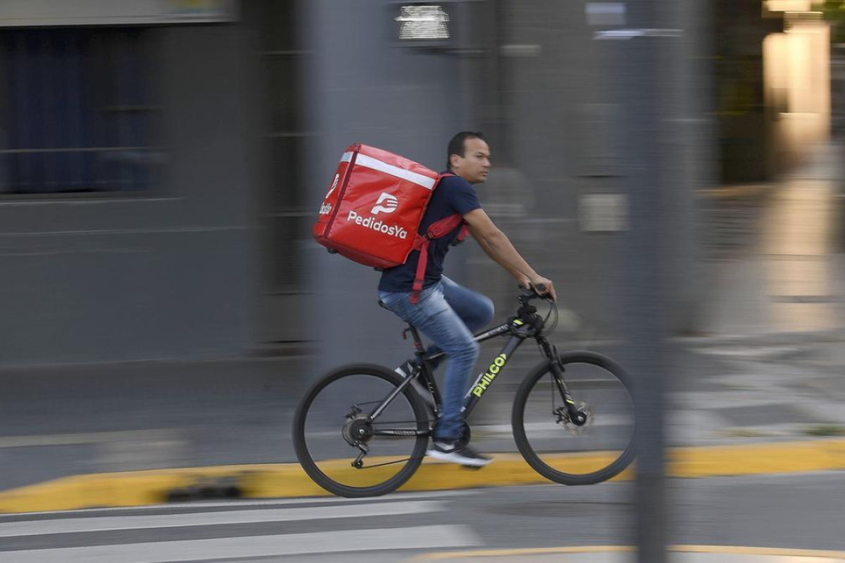 El empleo informal crece tres veces más rápido que el registrado y podría alcanzar al 50% de los trabajadores en 10 años