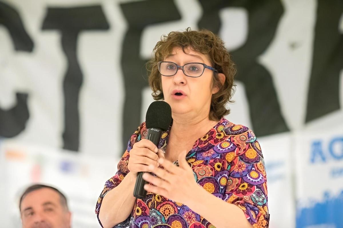 Sonia Alesso advirtió: “Cada vez más niños y niñas llegan con hambre a la escuela, y los docentes tampoco llegan a fin de mes”