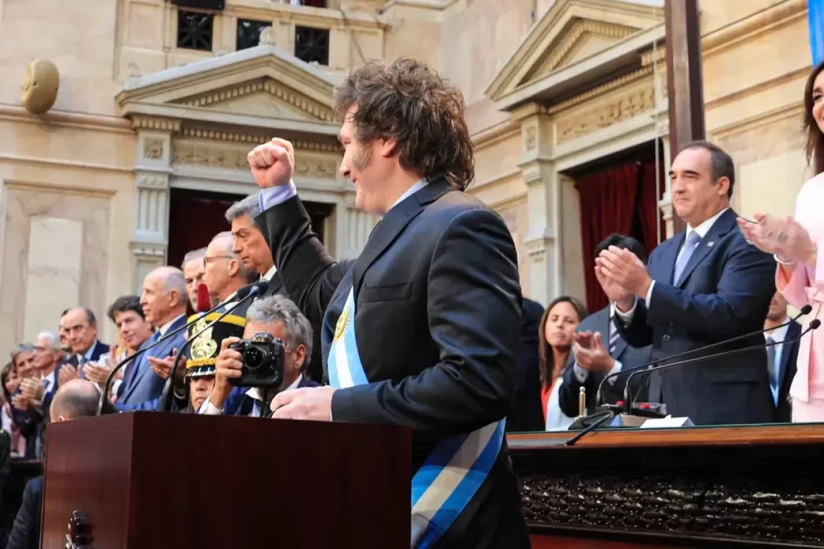 Gobierno Nacional Reglamenta Nuevo Sistema de Empleo Público: Cambios Claves en Ingreso y Reestructuración