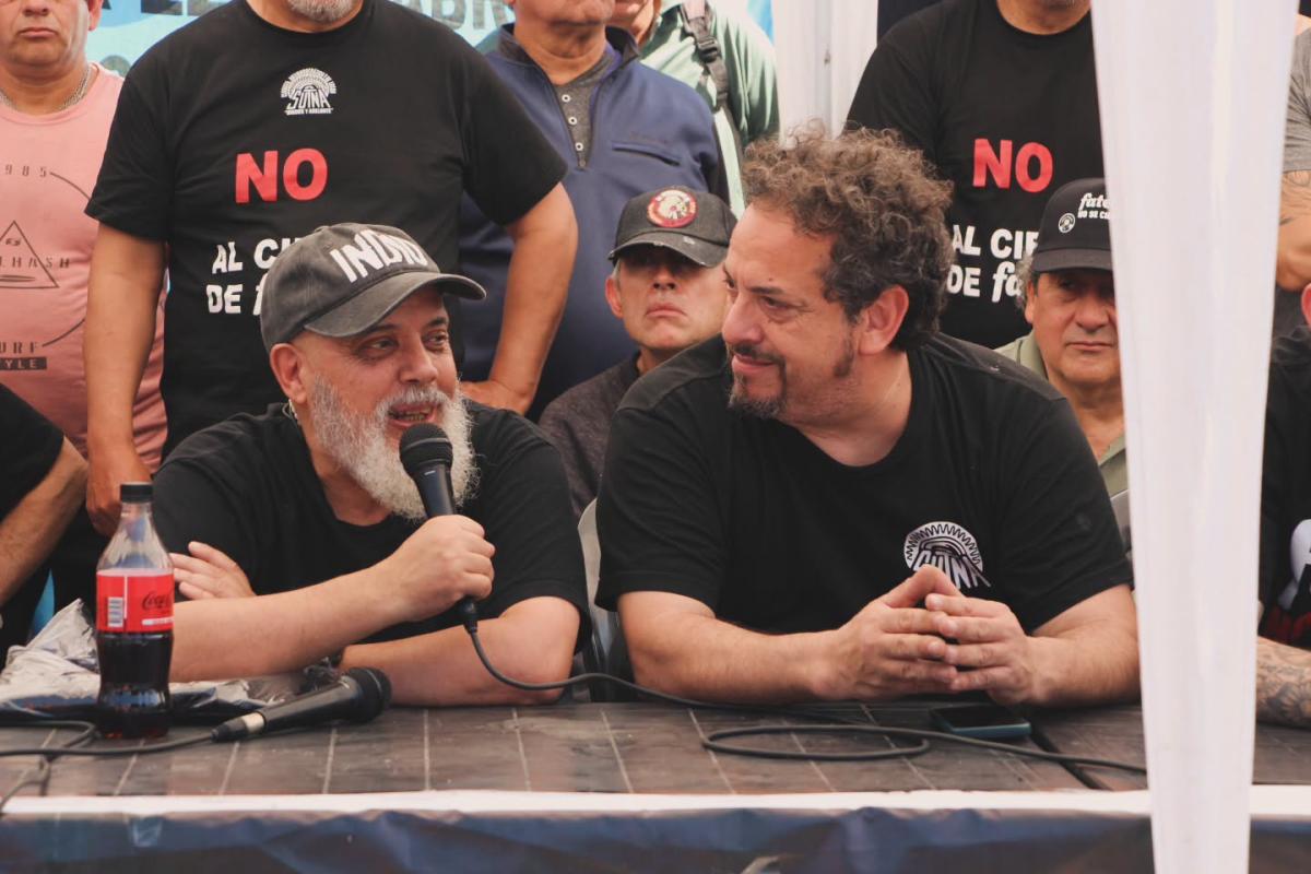 FATE: la Justicia suspendió el desalojo de la planta y el conflicto continúa
