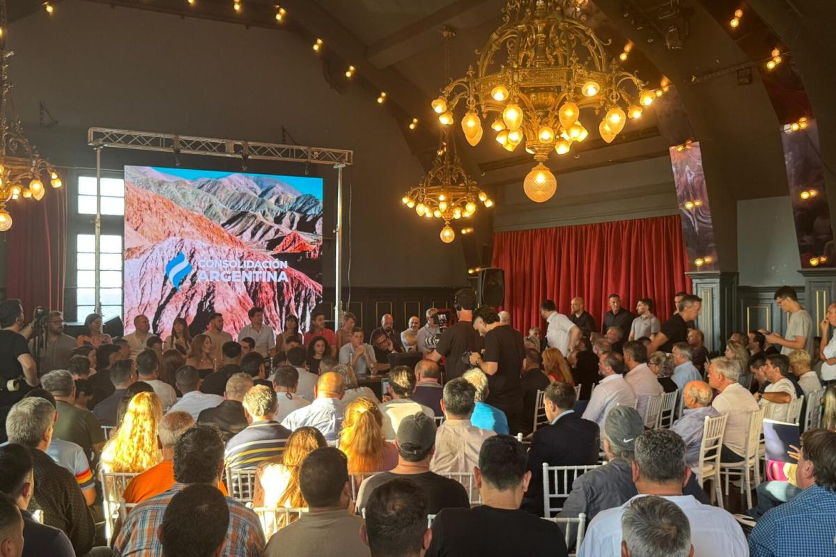 Lanzan “Consolidación Argentina”, un espacio que impulsa el liderazgo de Dante Gebel con fuerte respaldo gremial y social