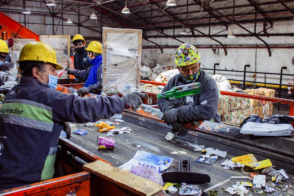 El Gobierno suspendió a más de 2.000 cooperativas y mutuales por incumplimientos administrativos