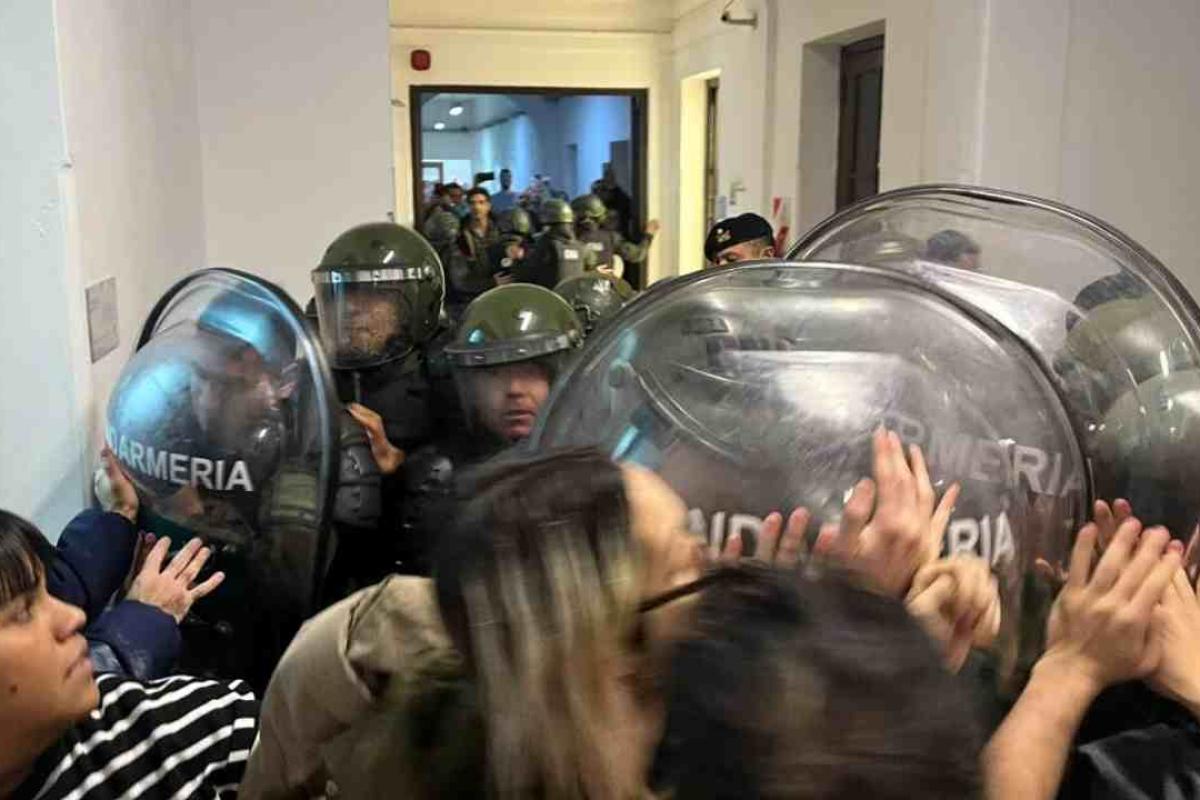 Diputado nacional reclama una reunión urgente en el Congreso por los despidos en la CNEA