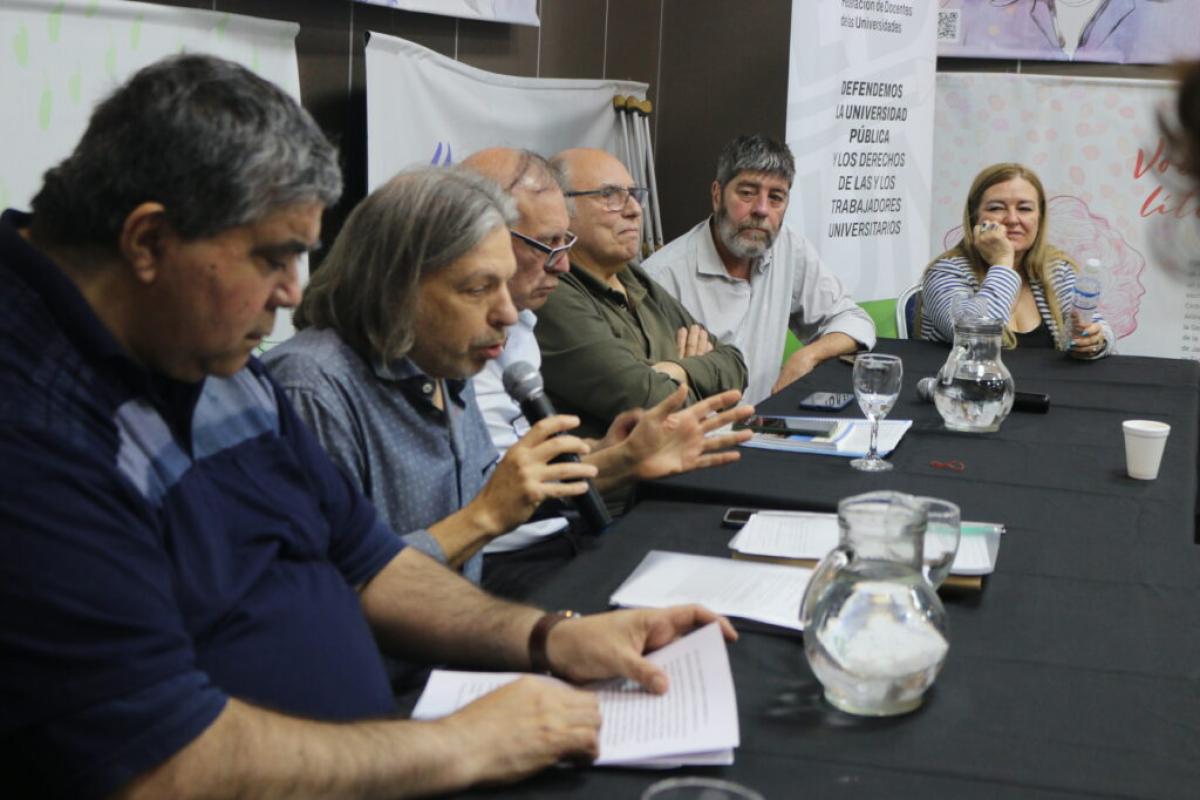La FEDUN advirtió que denunciará a Milei por ''incumplimiento de los deberes de funcionario público'' si no promulga la Ley de Financiamiento Universitario