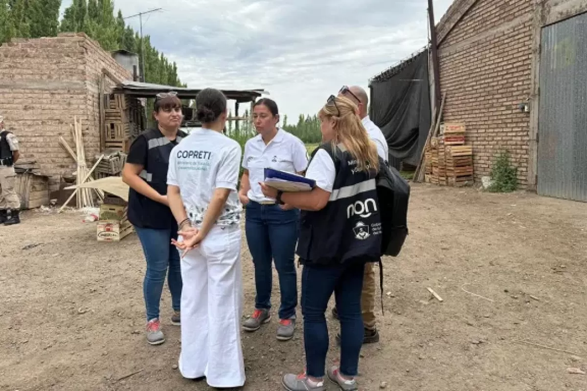 Neuquén: rescataron a una familia con cuatro niños que vivía y trabajaba en condiciones de explotación rural