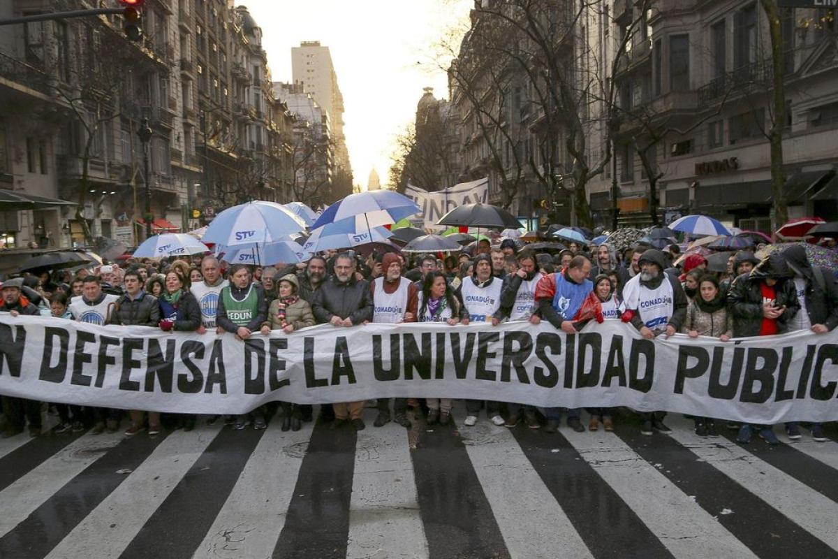 Universidades: rectores lanzan una campaña en redes para exigir fondos y convocan a una nueva Marcha Federal