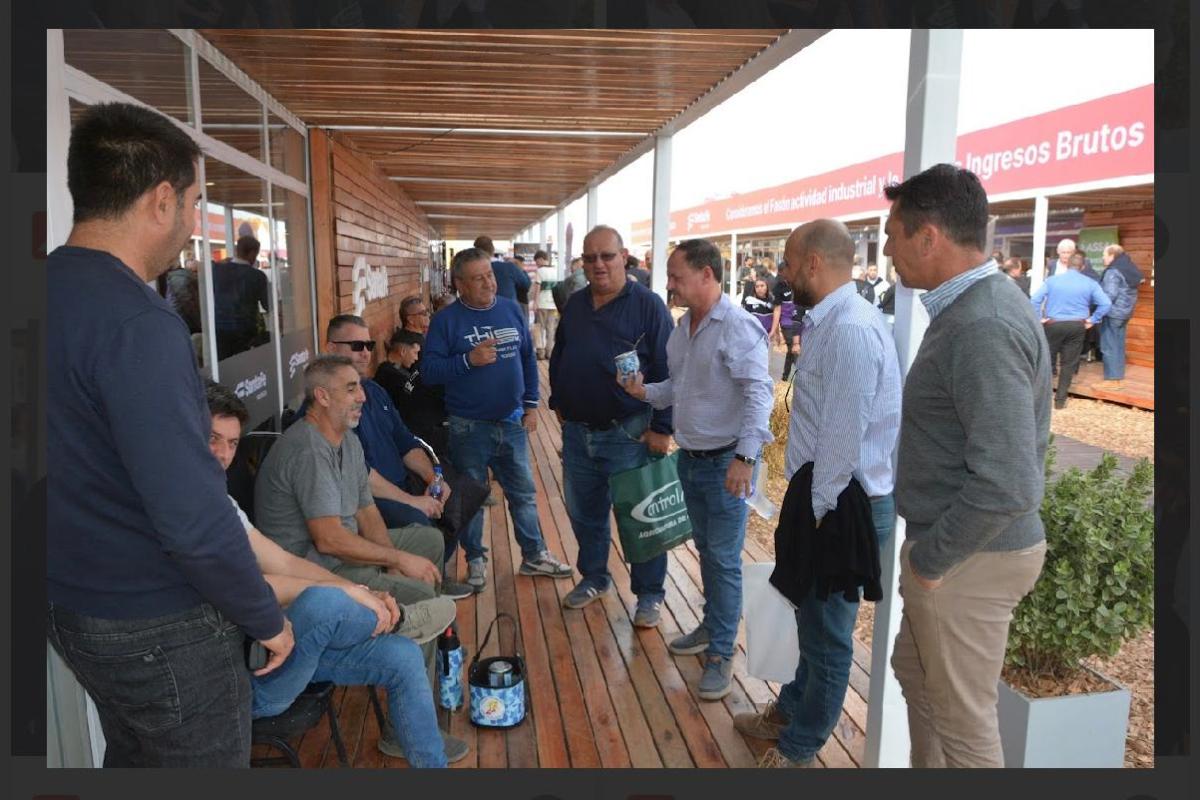 Aladio reafirmó el compromiso de Camioneros con el sector productivo durante su visita a AgroActiva
