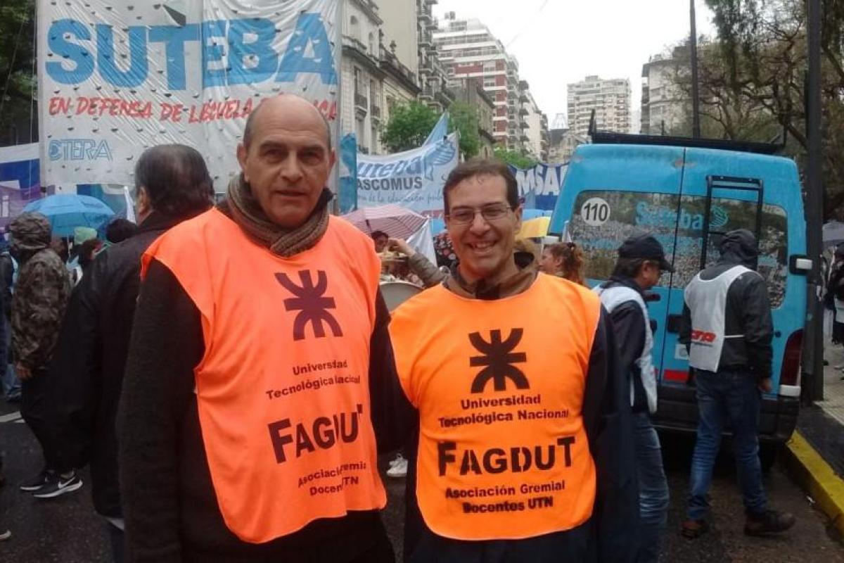 Universidades en pie de protesta: docentes y nodocentes van al paro para exigir que Milei promulgue la Ley de Financiamiento Universitario