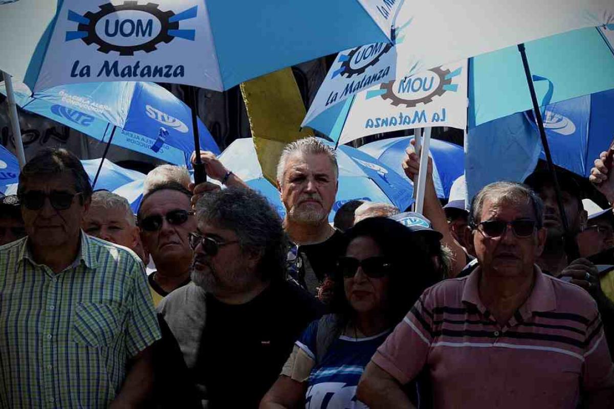 Mariano Moreno: “Al personal embarcado lo dejan sin la protección del 14 bis”